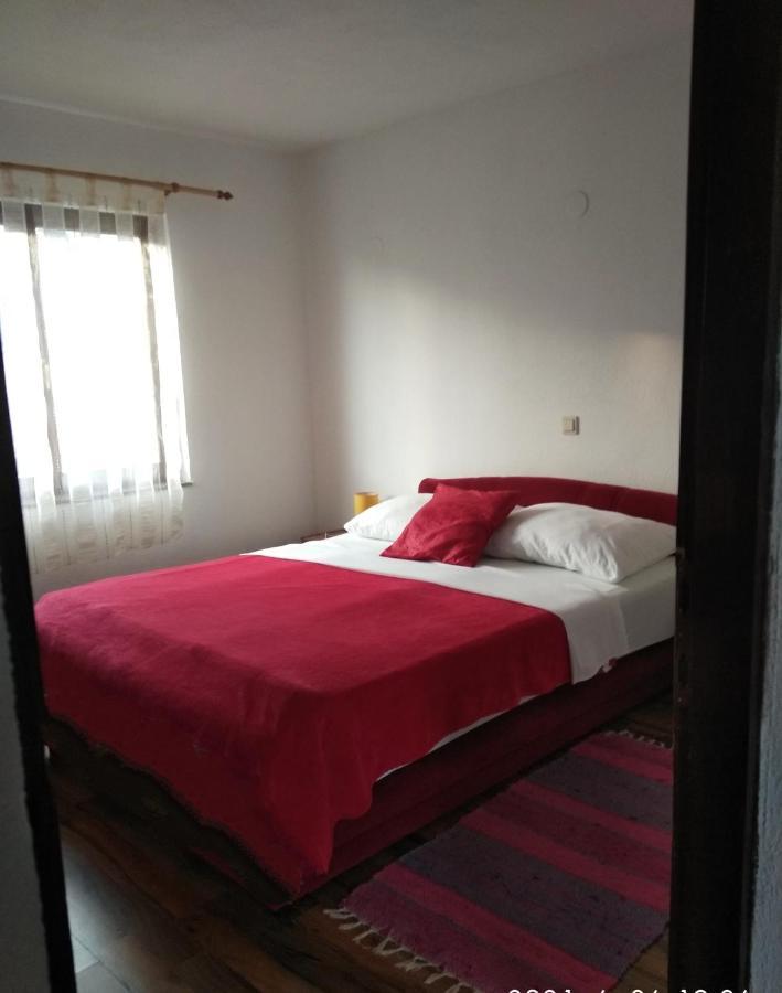 Apartman Darko 세사리카 외부 사진